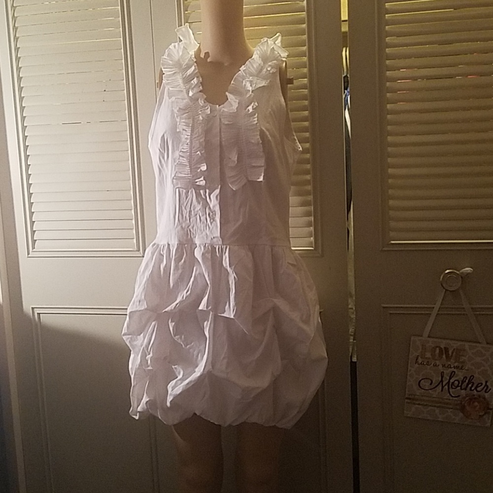 Women's dress